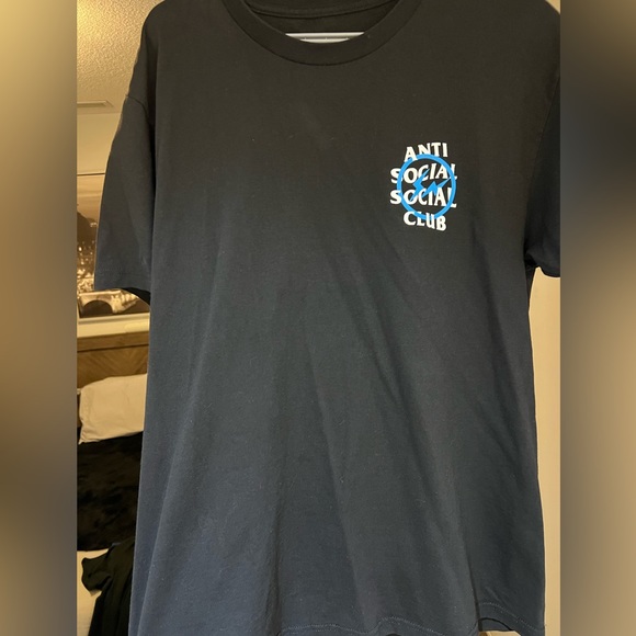 Anti social social club - Picture 1 of 3